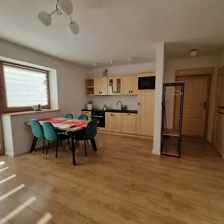 Zakontek Apartman *